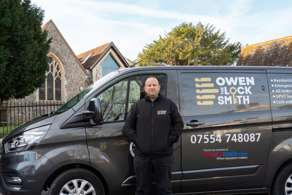 Local lock fitting Services around Angmering