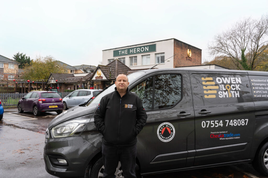 How to choose emergency locksmith company in Emsworth