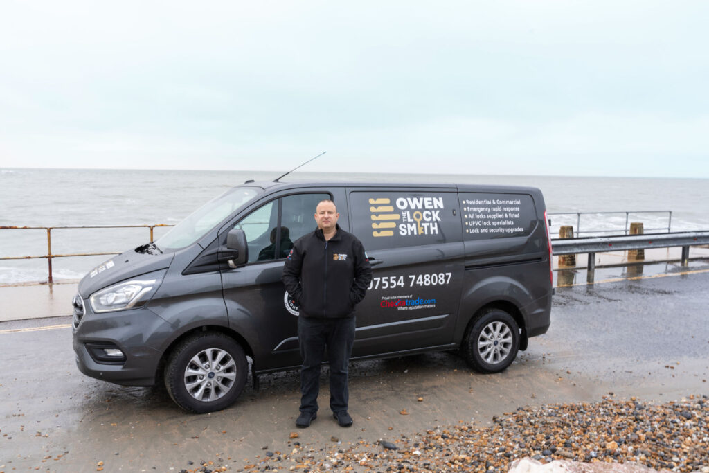 Who is the best lock fitting company in Selsey?