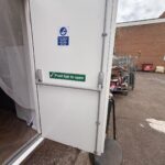 Emergency exit lock fitting [city]