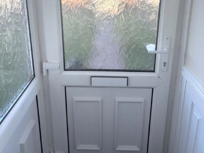 Replace uPVC door hinges in [city]