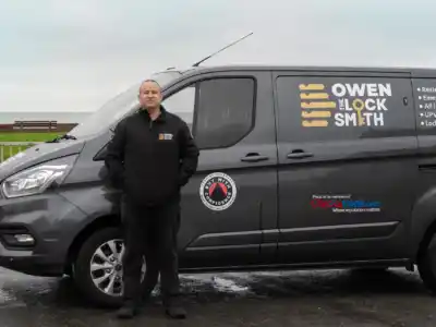 Fully trusted emergency locksmith in Seven Dials