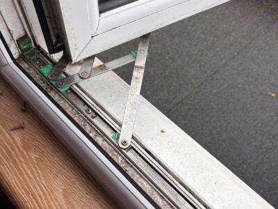Replace stiff window hinges [city]