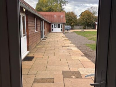 Fix broken double glazing [city]