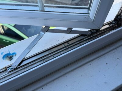 New uPVC window hinges in Sussex & Hampshire