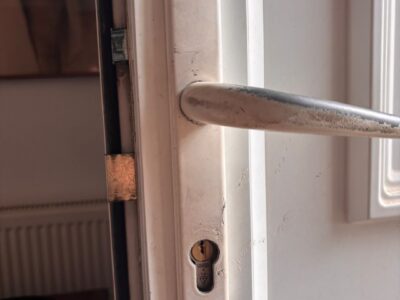 Change lock cylinder in [city]